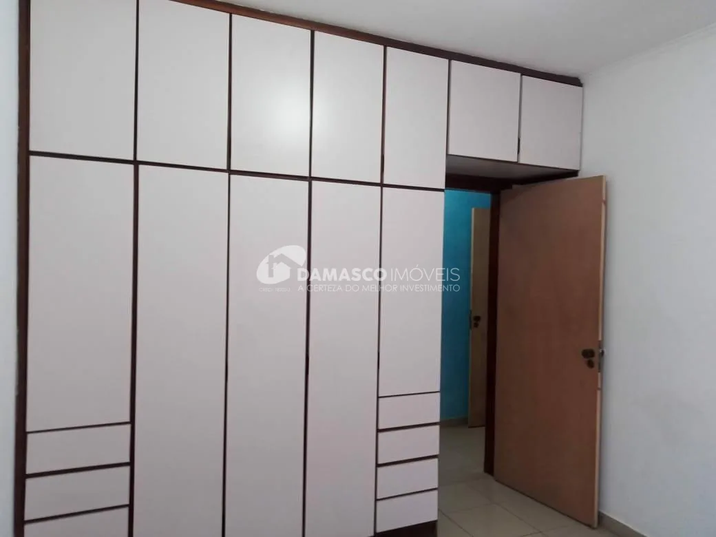 Casa à venda 4 Quartos, 1 Suite, 4 Vagas, Rudge Ramos, São Bernardo do Campo - SP