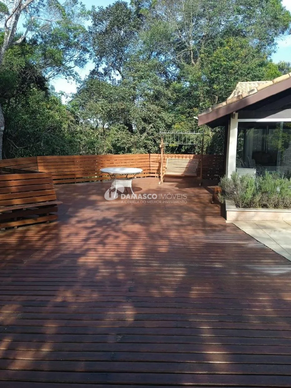 Casa à venda 3 Quartos, 3 Suites, 450M², Avenida Estrutural Leste, Ibiúna - SP