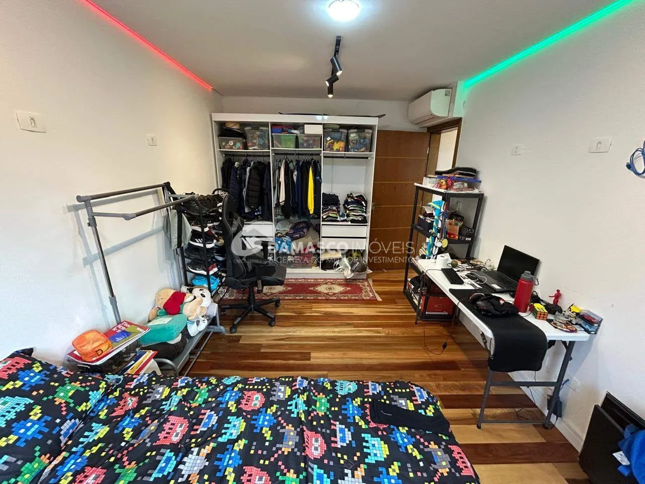 Casa à venda, 3 dorm, 4 vagas,  Olímpico, São Caetano do Sul, SP