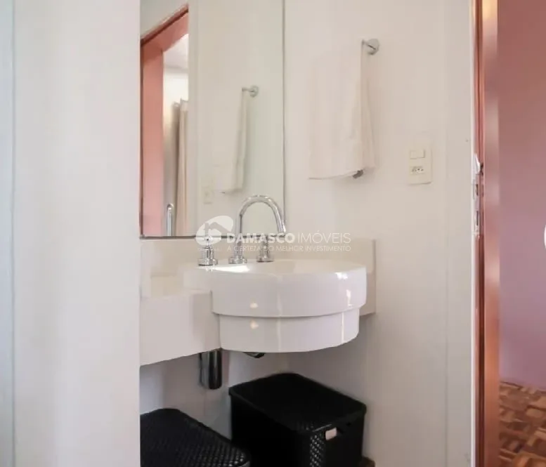 Apartamento à venda com 242 m² de área útil, com 4 dormitórios, sendo 2 suítes, 5 banheiros, Santa Paula, São Caetano do Sul, SP