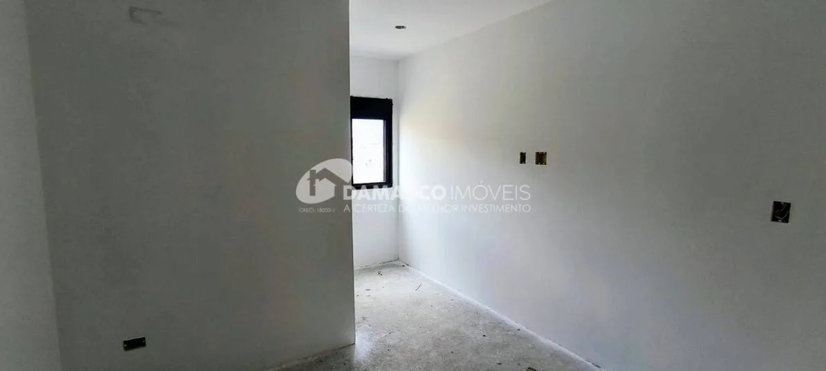 Sobrado Novo , 3 dorm, 2 suítes,  165m2, Olímpico