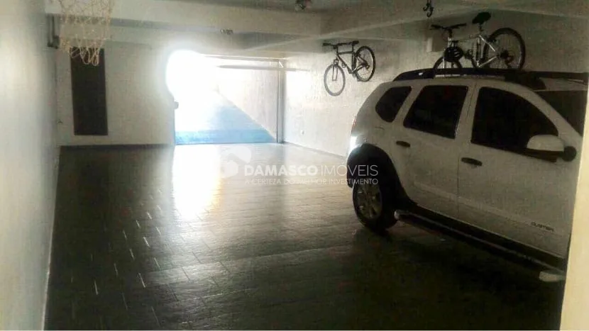 Sobrado à venda 3 Quartos, 1 Suite, 5 Vagas, 226M², Santa Maria, Santo André - SP