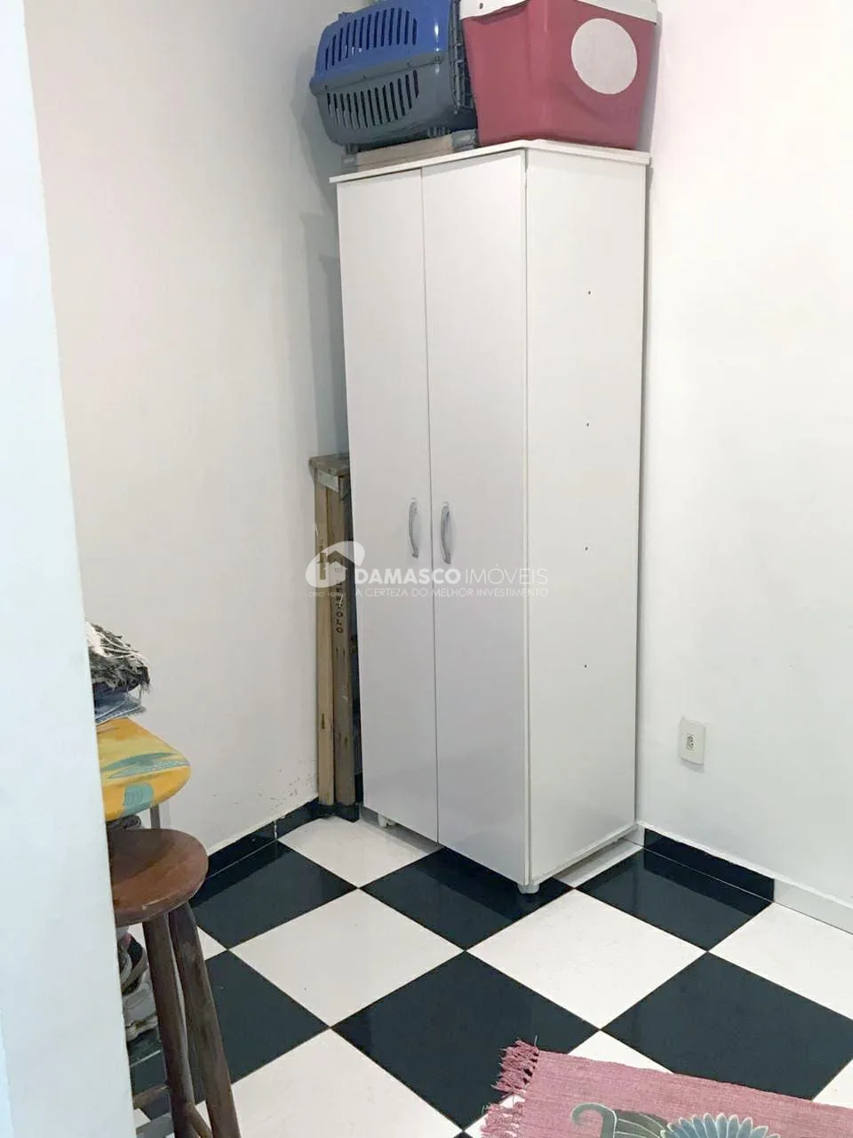 Sobrado à Venda 3 Quartos, 3 Suites, 6 Vagas, Nova Gerty, São Caetano do Sul - SP