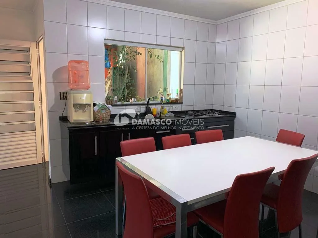 Sobrado à venda 2 Quartos, 2 Suites, 3 Vagas, Santa Paula, São Caetano do Sul - SP