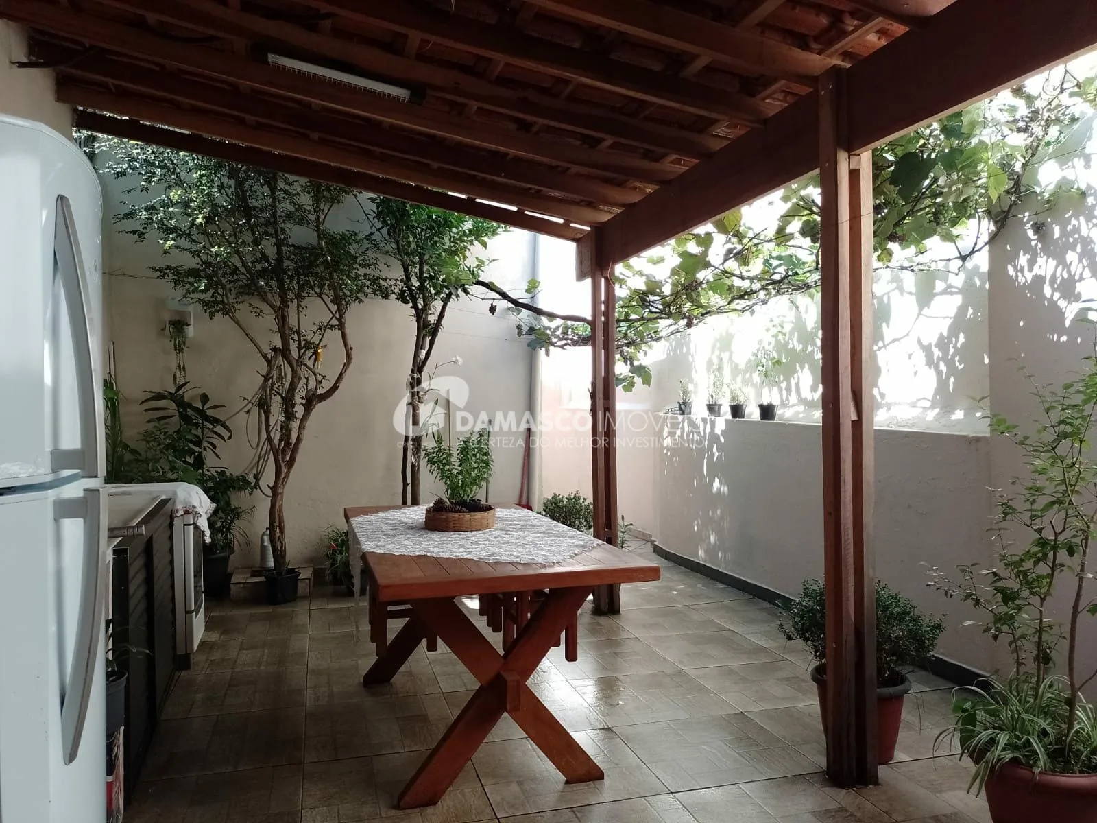 Casa à venda 2 Quartos, 1 Vaga, Vila Palmares, Santo André - SP