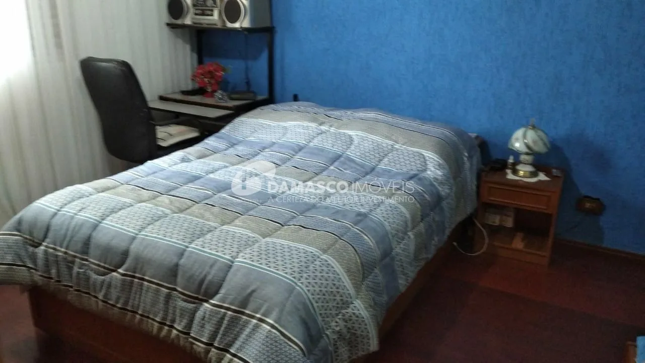 Sobrado à venda 4 Quartos, 1 Suite, 2 Vagas, 242M², Olímpico, São Caetano do Sul - SP