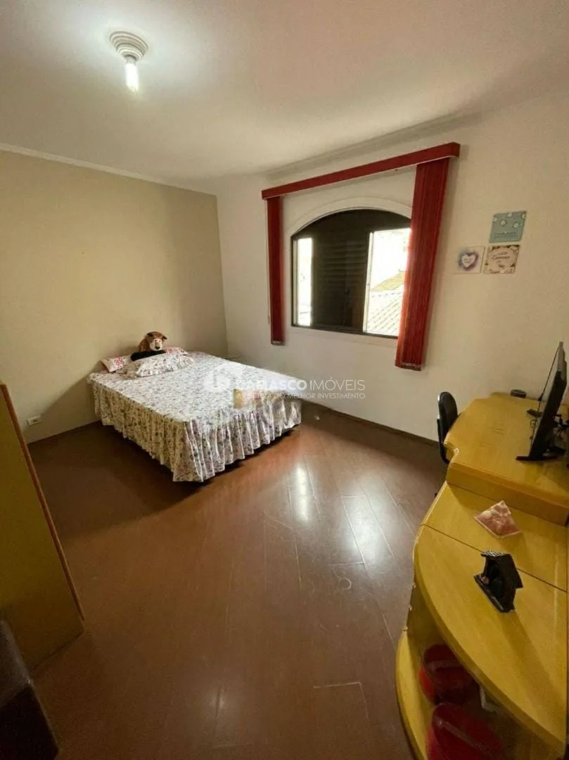 Sobrado à venda 3 Quartos, 1 Suite, 2 Vagas, 250M², Vila Alpina, São Paulo - SP