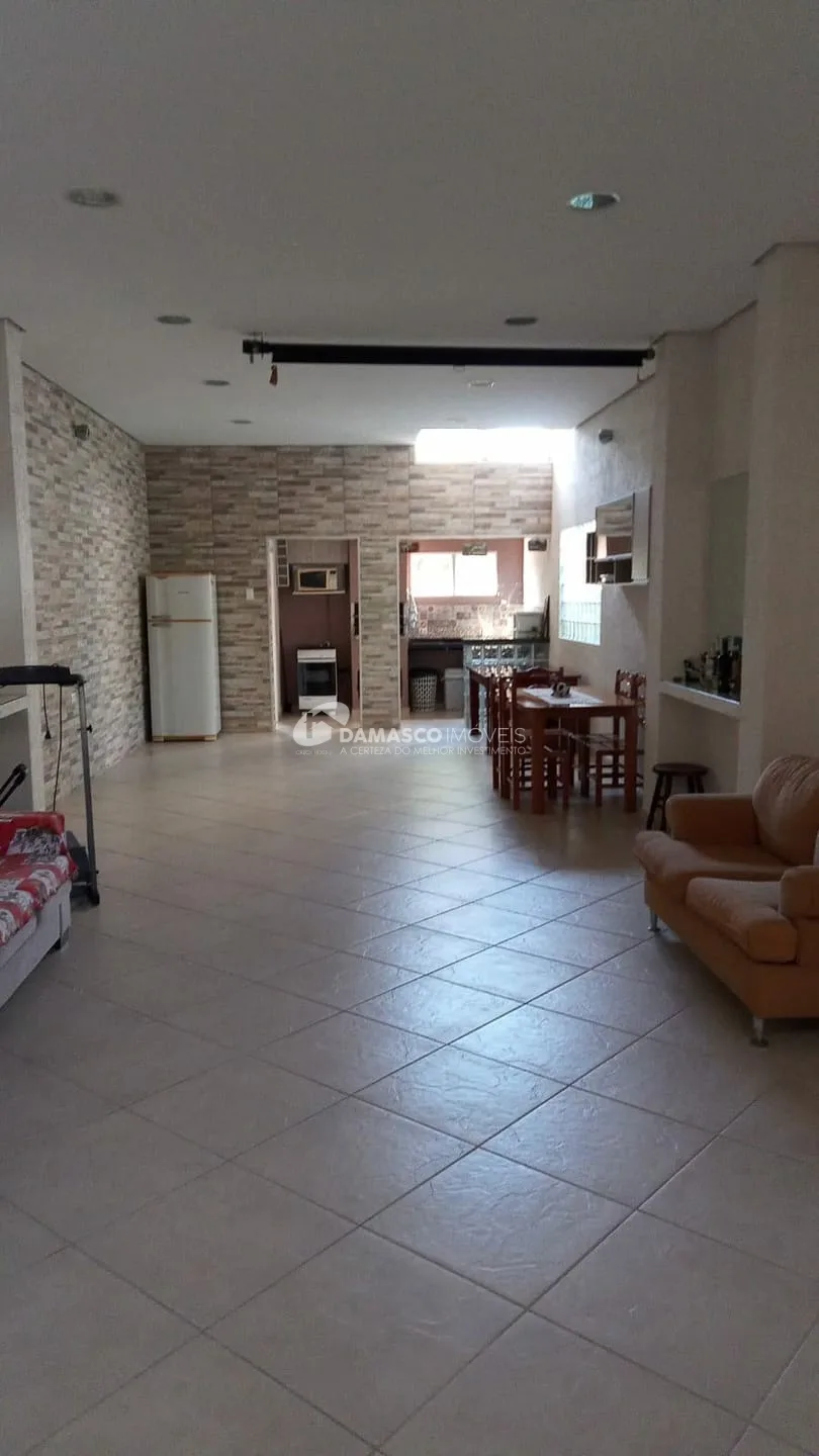 Casa à venda 3 Quartos, 1 Suite, 10 Vagas, 259M², Santa Maria, Santo André - SP