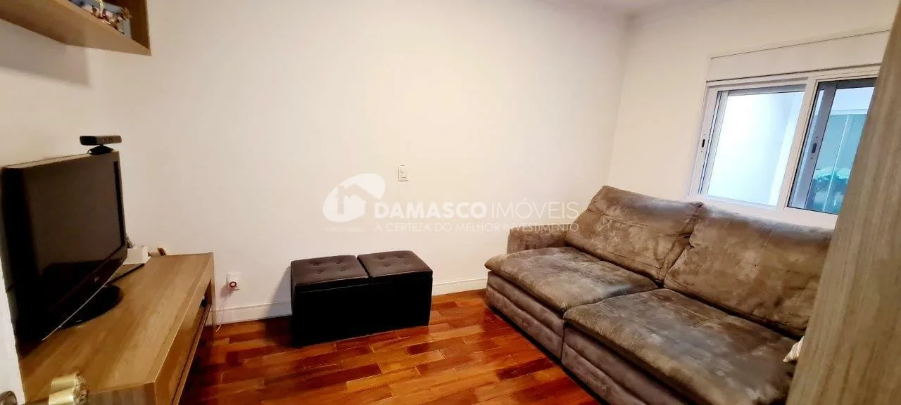 Casa para locação 3 Quartos, 3 Suítes, 6 Vagas, 326 m², Campestre, Santo André - SP