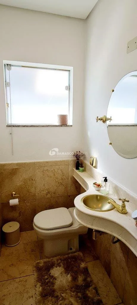Casa para locação 3 Quartos, 3 Suítes, 6 Vagas, 326 m², Campestre, Santo André - SP
