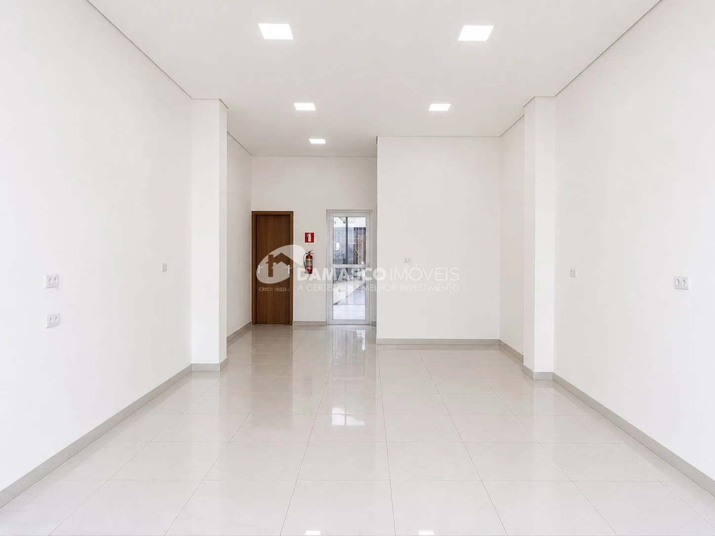 Salão Comercial  para locação, Nova Gerty, São Caetano do Sul, SP