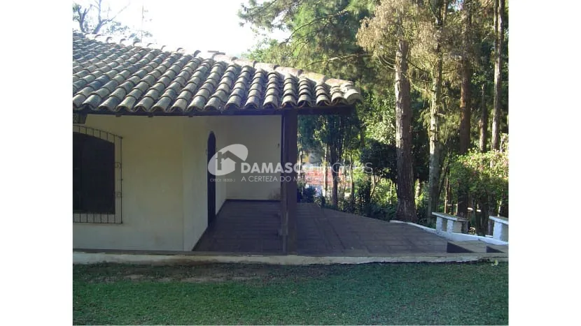 Chácara à venda 3 Quartos, 1 Suíte, 10 Vagas, Quarta Divisão, Ribeirão Pires - SP