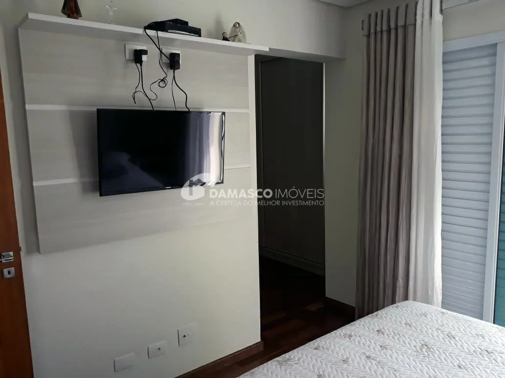 Sobrado à venda 3 Quartos, 3 Suites, 6 Vagas, 306M², Olímpico, São Caetano do Sul - SP