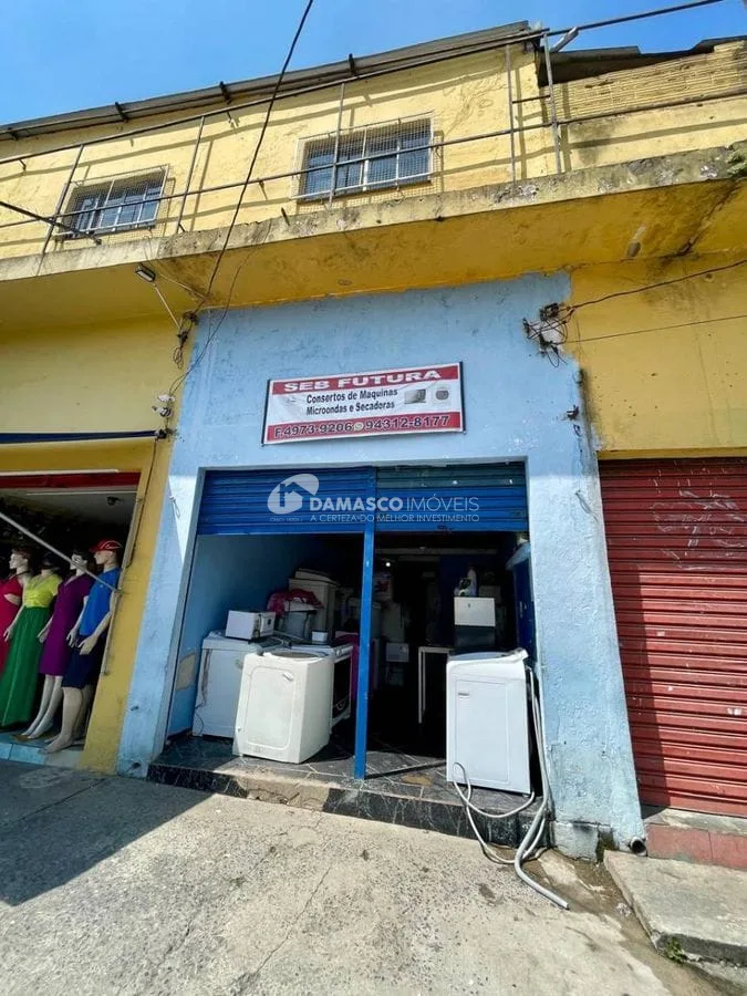 Prédio comercial no Jardim Santo André