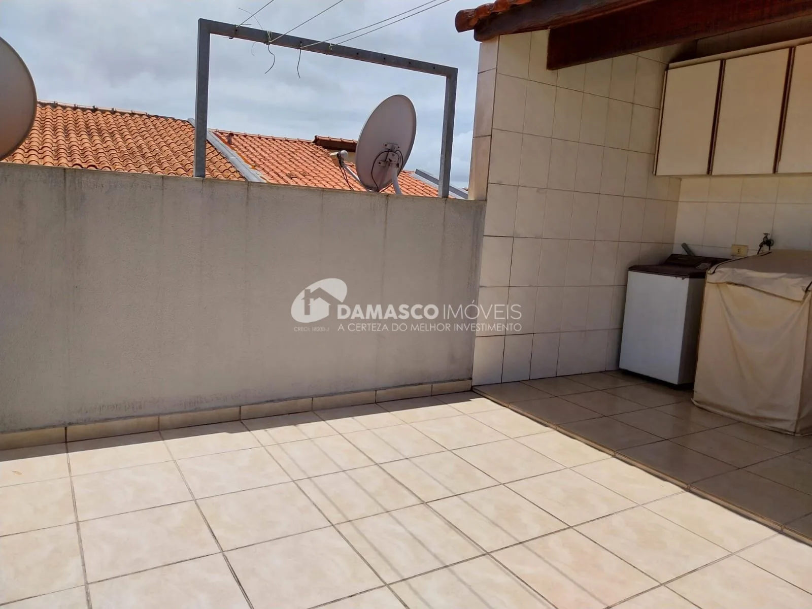 Sobrado à venda com edícula 4 dorm, 4 vagas, Jardim Las Vegas, Santo André, SP