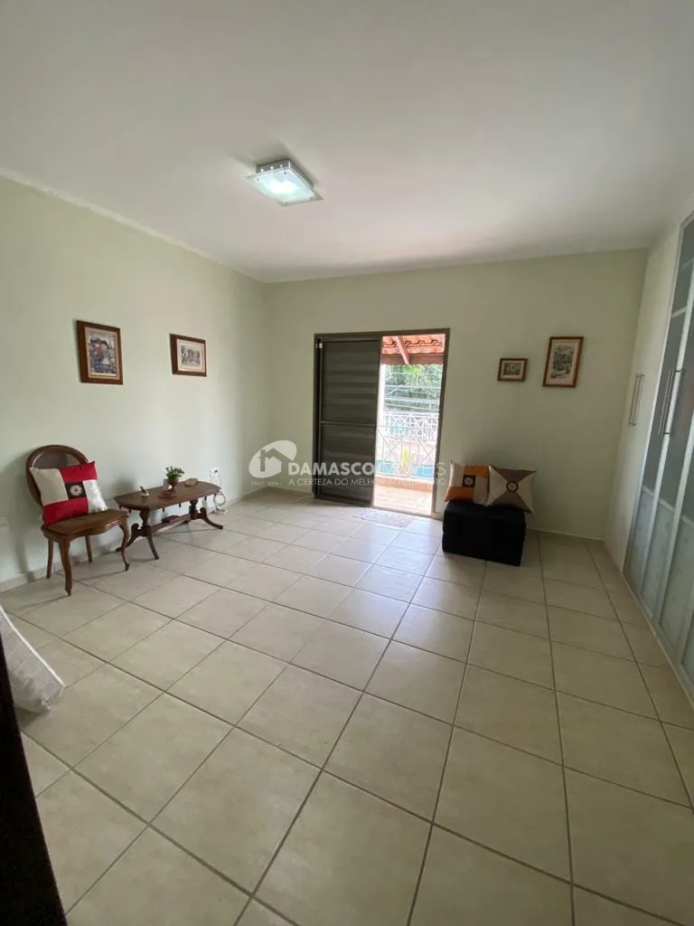 Sobrado à venda 3 Quartos, 1 Suite, 3 Vagas, 220M², Osvaldo Cruz, São Caetano do Sul - SP