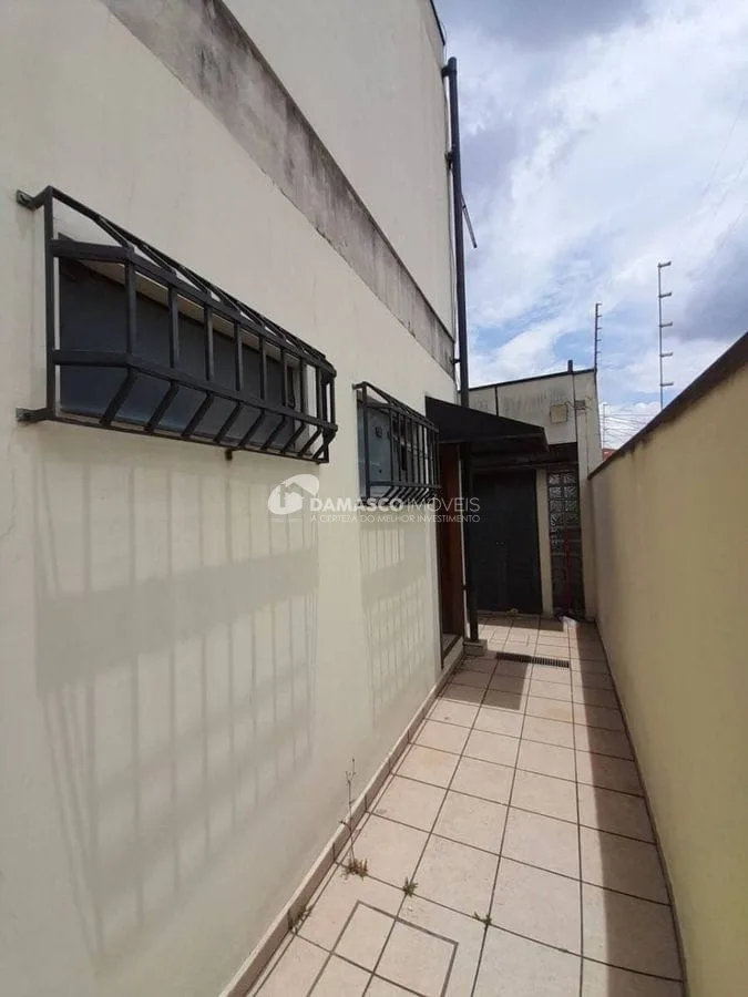 Sobrado a venda com 4 dormitórios e 4 suítes, Osvaldo Cruz - São Caetano do Sul