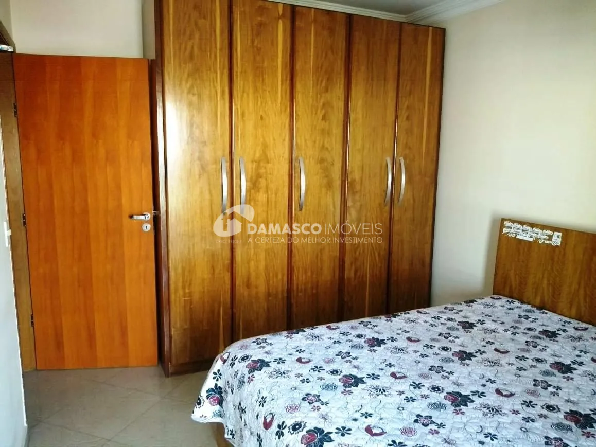 Sobrado à venda 3 Quartos, 1 Suite, 16 Vagas, 572M², Nova Gerty, São Caetano do Sul - SP