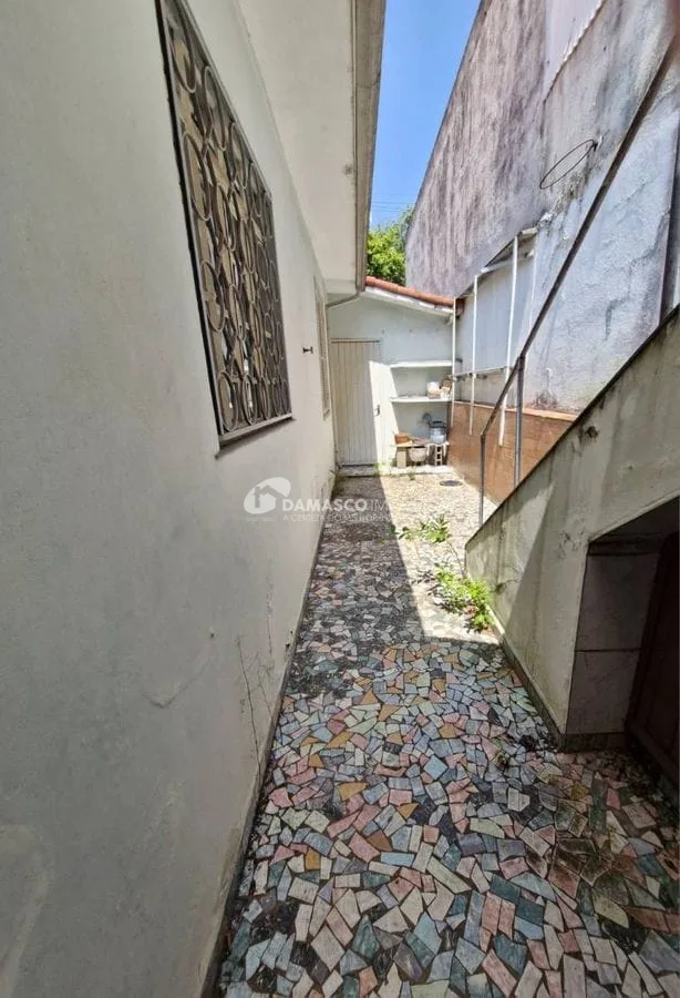 CASA TÉRREA NO BAIRRO SANTA PAULA, 3 DORMITÓRIOS - SCS