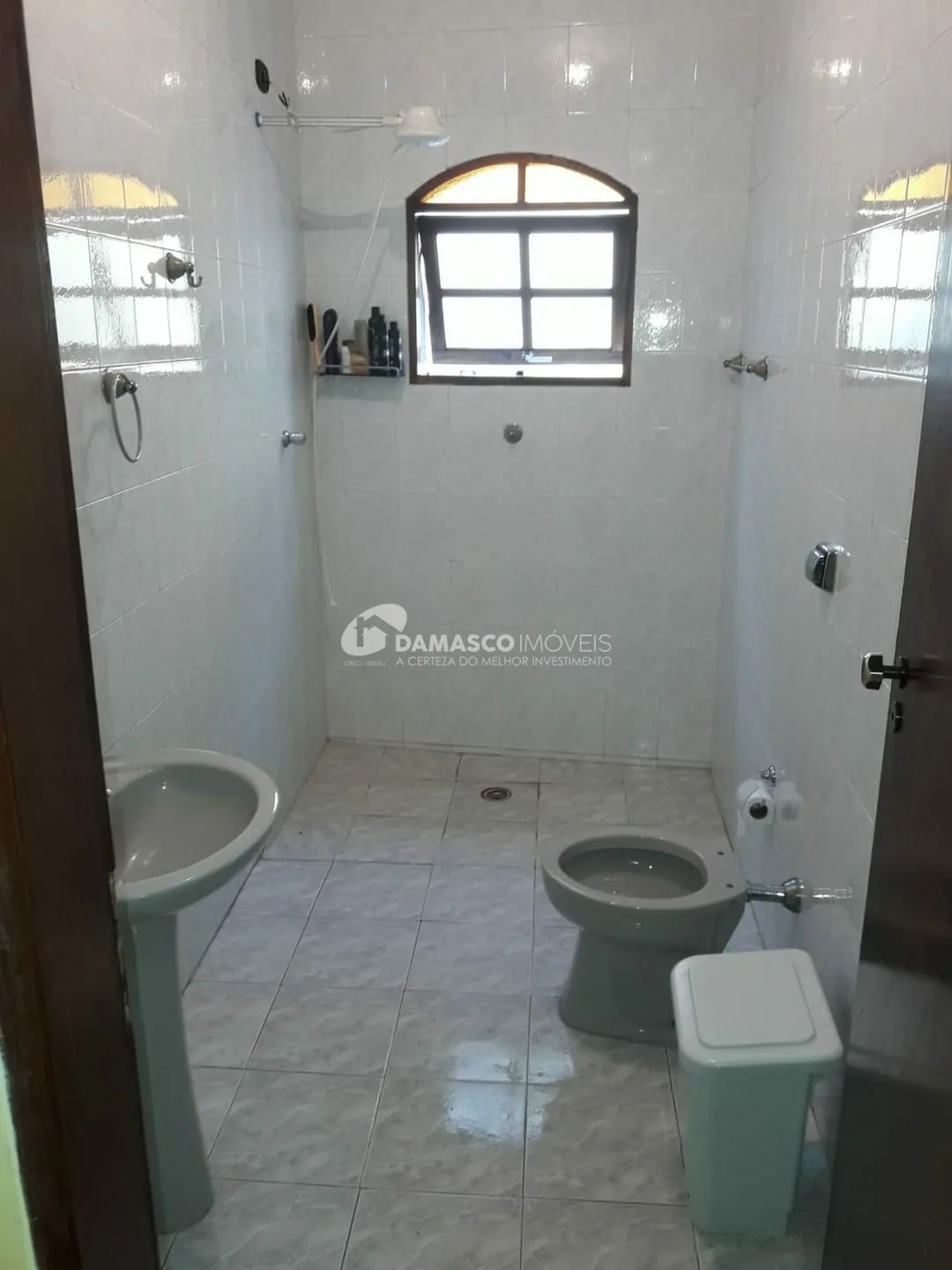 Sobrado à venda 3 Quartos, 1 Suite, 2 Vagas, 110M², Jardim Guairaca, São Paulo - SP