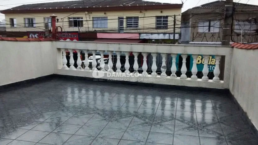 Sobrado à venda 3 Quartos, 1 Suite, 10 Vagas, 270M², Vila Palmares, Santo André - SP