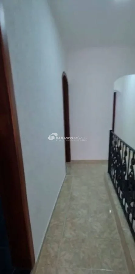 Sobrado a venda 3 dormitórios