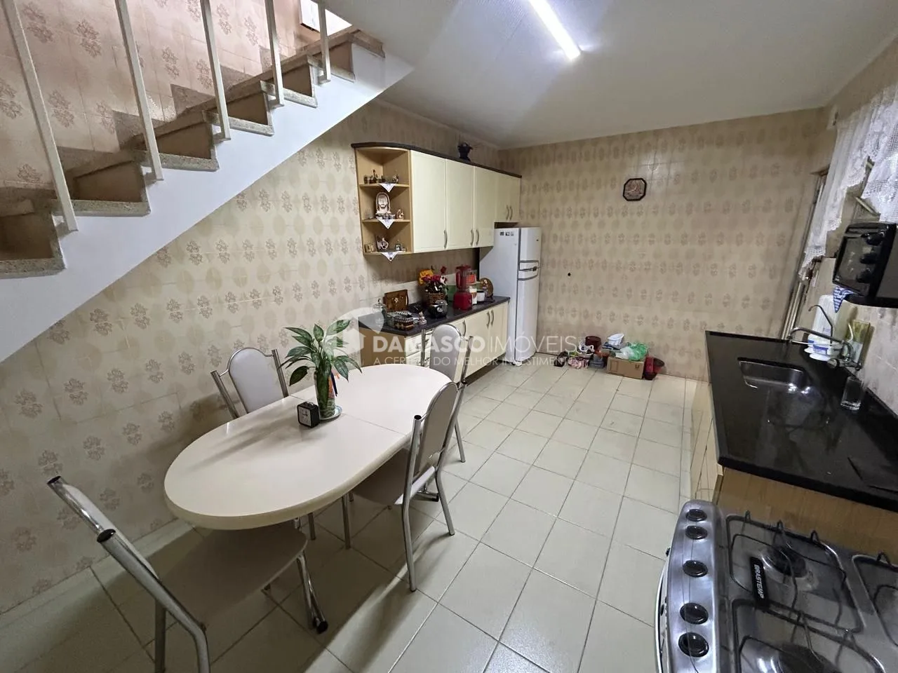 Casa padrão com 108 m² de área útil à Venda, com fácil acesso à via Anchieta,  na Vila Vermelha, São Paulo, SP