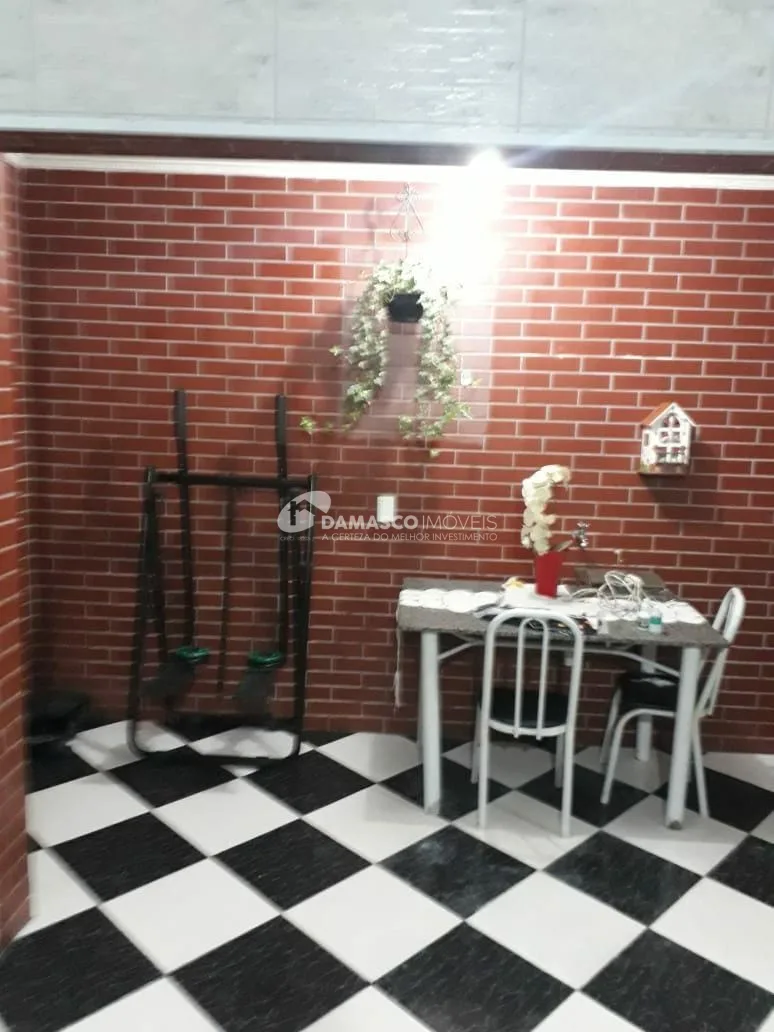 Sobrado à venda 3 Quartos, 2 Vagas, 215M², Jardim Guairaca, São Paulo - SP