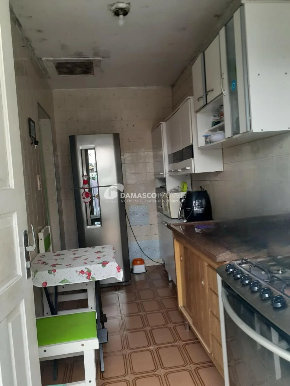 Casa à venda 2 Quartos, 2 Vagas, Nova Gerty, São Caetano do Sul - SP