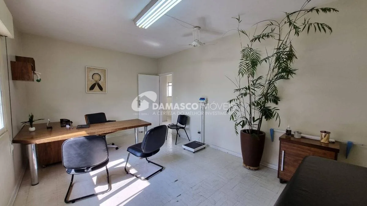 Sobrado à venda, 3 dorm (1suíte), 6 vagas, Olímpico