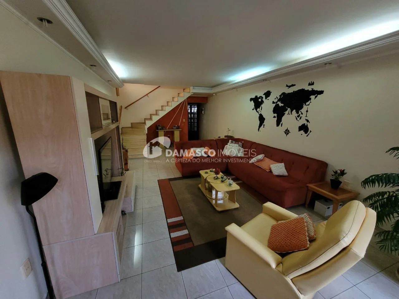 Sobrado à venda 3 Quartos, 1 Suite, 5 Vagas, 297M², Sítio da Figueira, São Paulo - SP