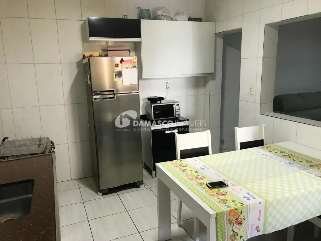 Sobrado à venda 1 Quarto, 1 Suite, 3 Vagas, 254M², Nova Gerty, São Caetano do Sul - SP