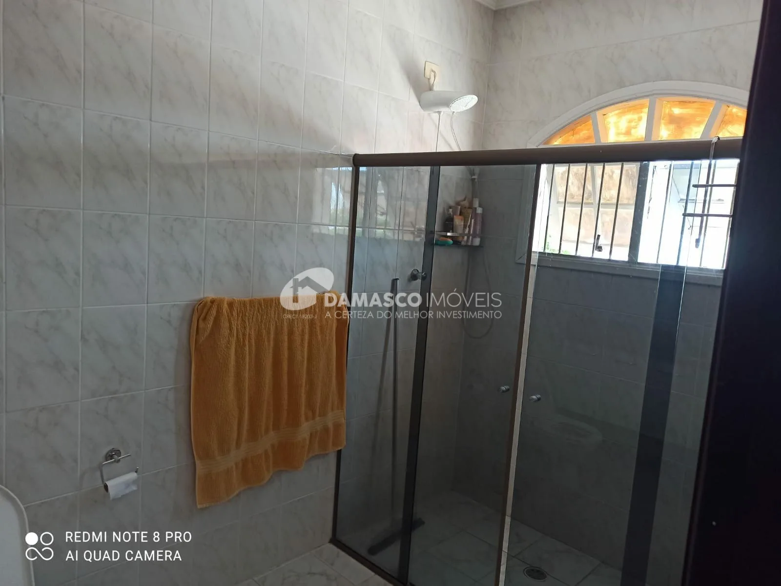 Sobrado à venda 5 Quartos, 2 Suites, 4 Vagas, Jardim Virgínia, Guarujá - SP