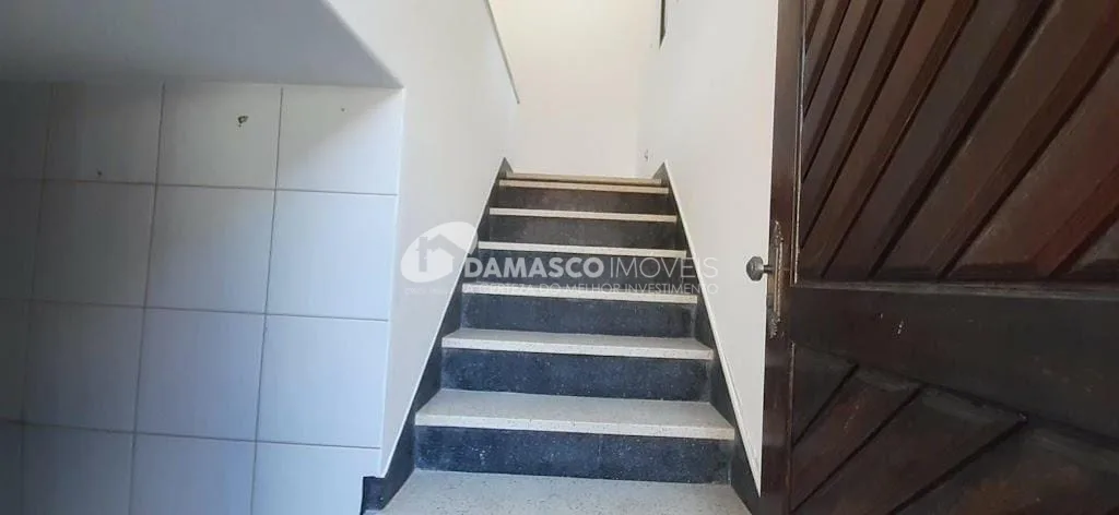 Casa à venda 2 Quartos, 6 Vagas, Campestre, Santo André - SP
