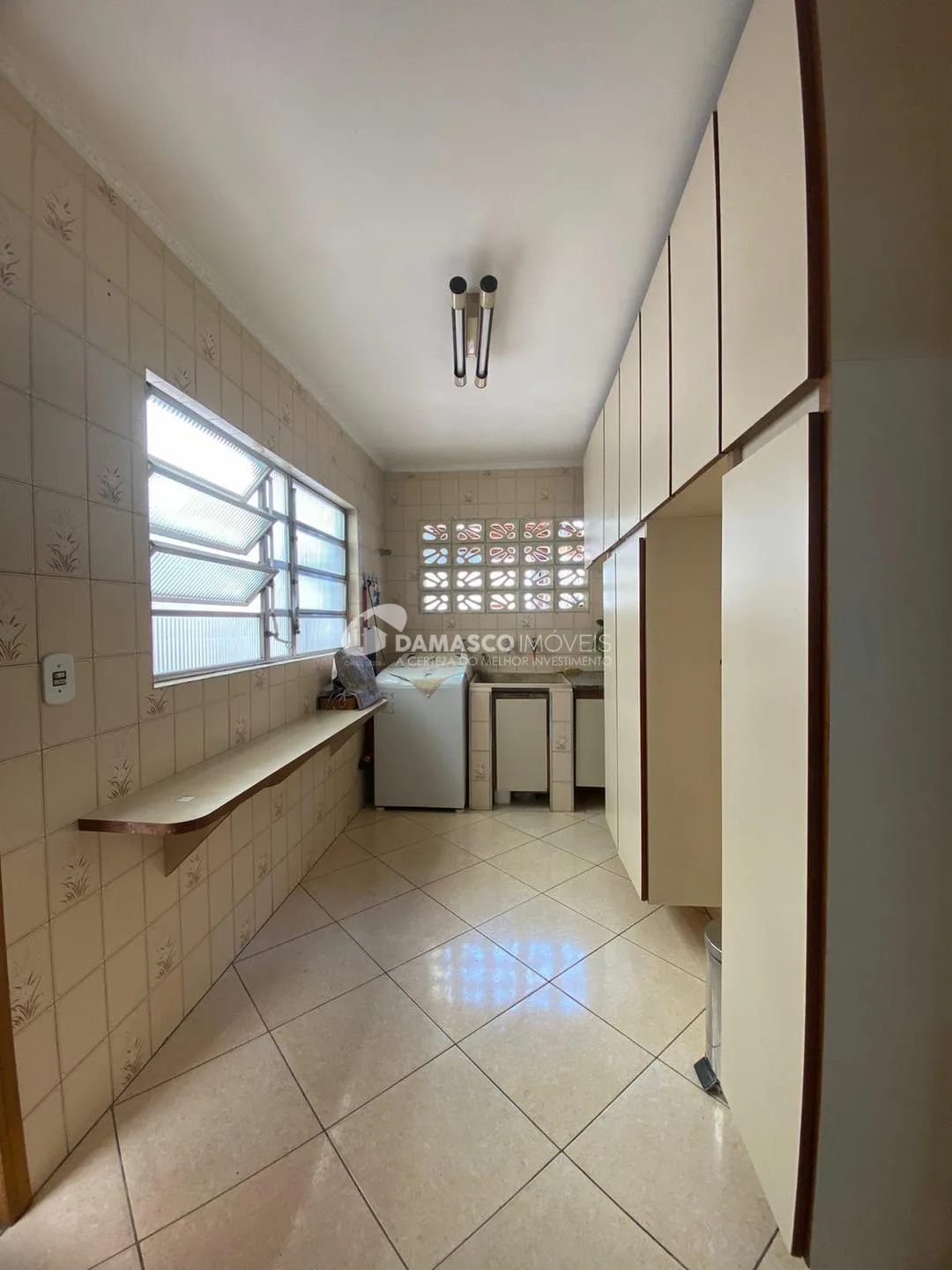Sobrado à venda 3 Quartos, 3 Suites, 6 Vagas, 286M², Santa Maria, São Caetano do Sul - SP