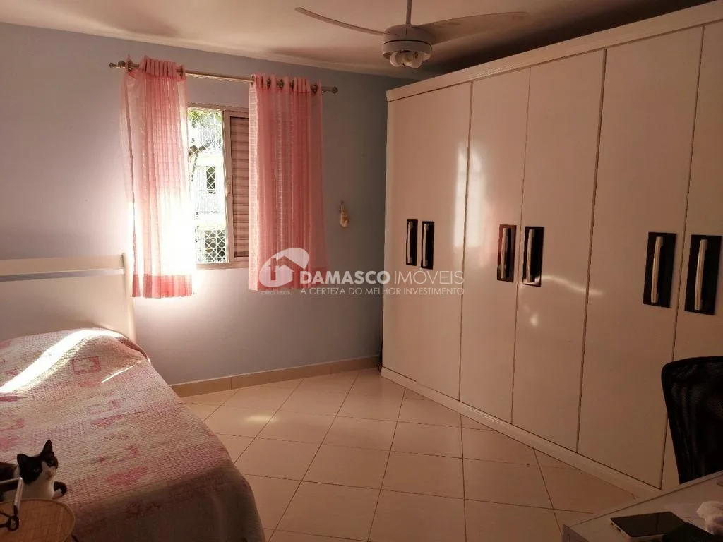 Sobrado à venda 2 Quartos, 1 Vaga, 182M², Osvaldo Cruz, São Caetano do Sul - SP
