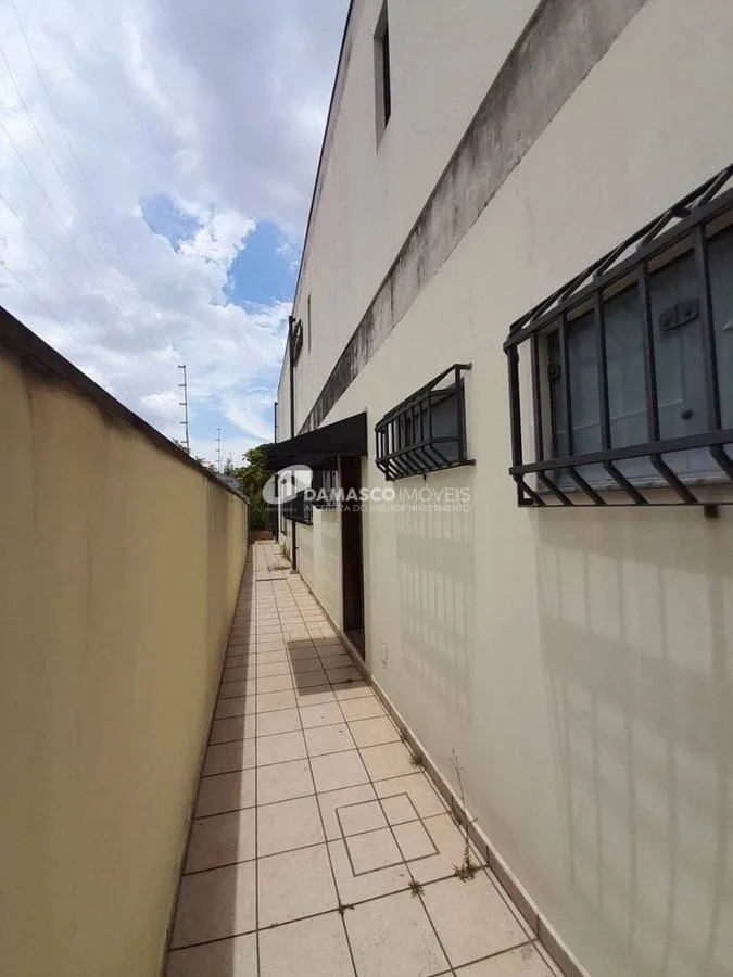 Sobrado a venda com 4 dormitórios e 4 suítes, Osvaldo Cruz - São Caetano do Sul