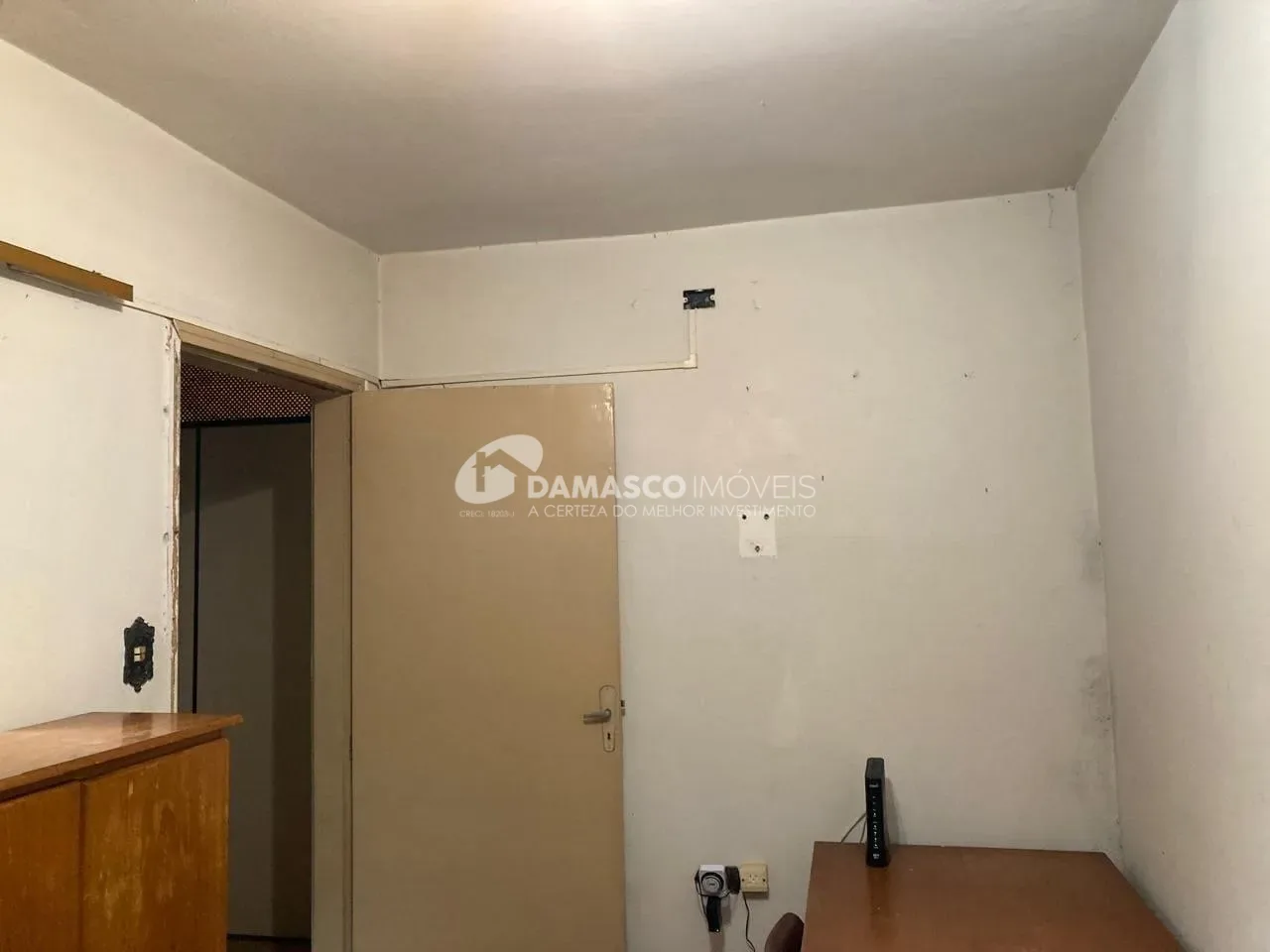 Casa à venda 3 Quartos, 3 Vagas, 207,4 M²   de terreno e 211m² de area construída, a 30 metros do parque linear  no bairro Olímpico, São Caetano do Sul - SP