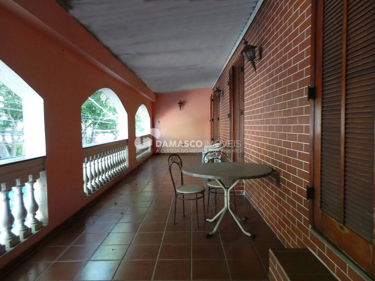 Prédio Residencial e Comercial no Bairro Santa Maria em Santo André