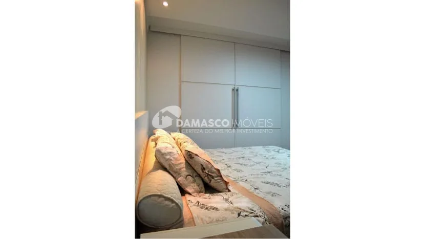 Sobrado à venda 3 Quartos, 1 Suite, 5 Vagas, 226M², Santa Maria, Santo André - SP