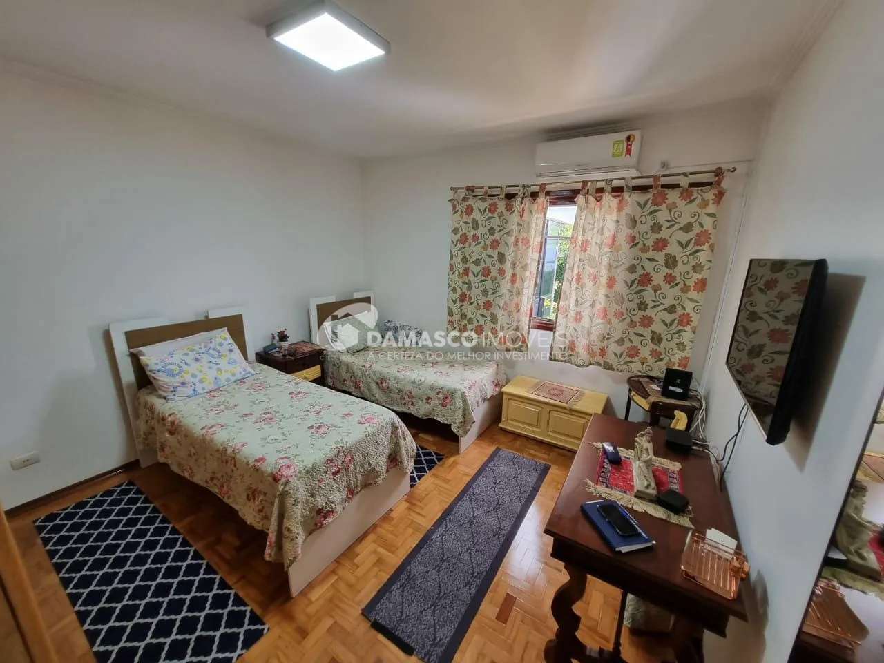 Casa à venda 3 Quartos, 1 Suite, 10 Vagas, 279M², Osvaldo Cruz, São Caetano do Sul - SP