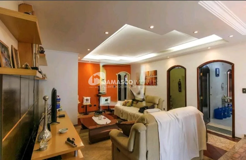 Casa à venda 5 Quartos, 3 Suites, 6 Vagas, 330M², Vila Alpina, São Paulo - SP