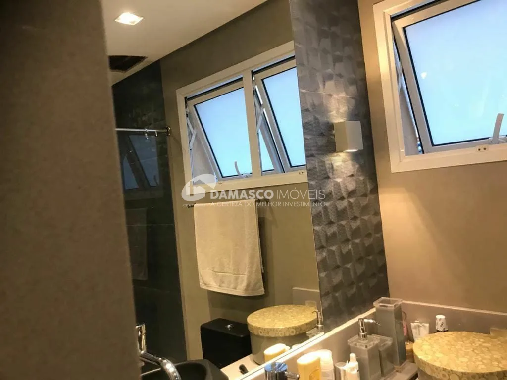 Sobrado à venda 4 Quartos, 3 Suites, 5 Vagas, Jardim São Caetano, São Caetano do Sul - SP