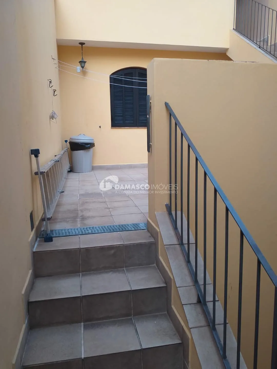 Sobrado à venda 3 Quartos, 1 Suite, 7 Vagas, 224M², Campestre, Santo André - SP