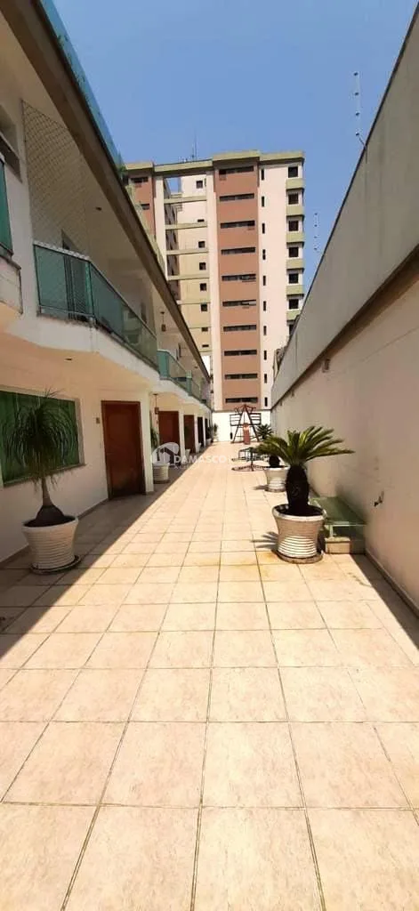 Sobrado à venda 3 Quartos, 3 Suites, 280M², Vila Valparaíso, Santo André - SP