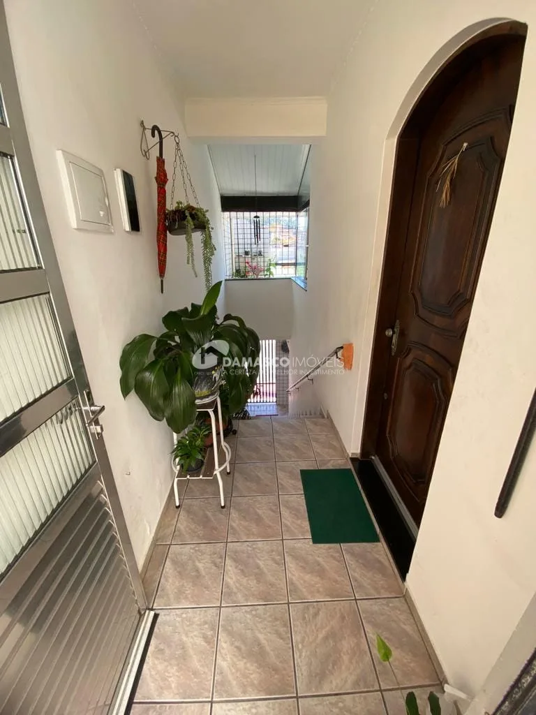 Sobrado à venda 3 Quartos, 1 Suite, 3 Vagas, 222M², Vila Palmares, Santo André - SP