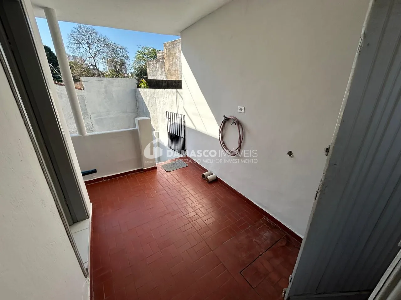 Casa à Venda no Bairro Olímpico, São Caetano do Sul | 131 m² | 2 Dormitórios e 2 Vagas