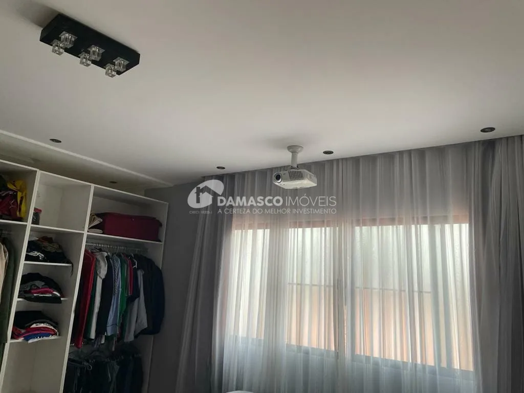 Casa à venda 3 Quartos, 1 Suite, 4 Vagas, 263M², Mauá, São Caetano do Sul - SP