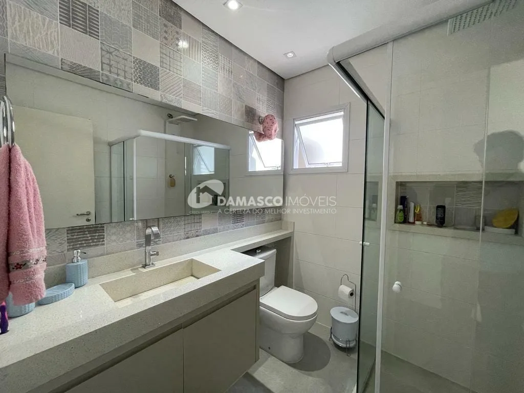 Casa à venda 2 Quartos, 2 Vagas, 150M², Jardim das Maravilhas, Santo André - SP