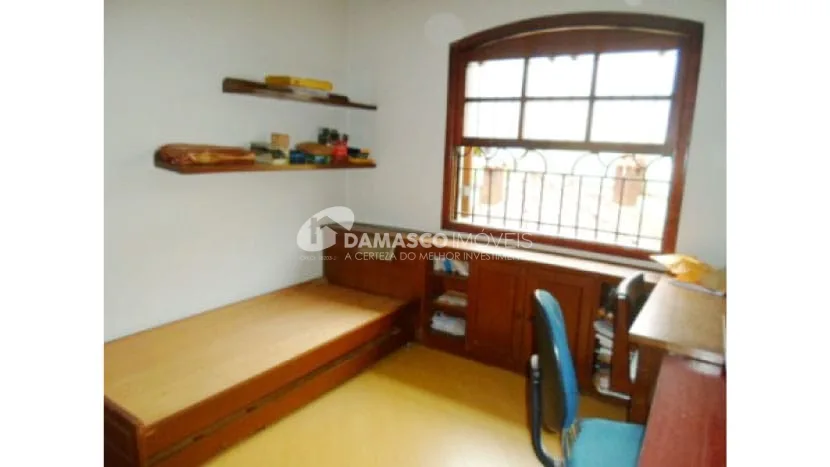 Sobrado à venda 3 Quartos, 1 Suite, 4 Vagas, 140M², Jardim São Caetano, São Caetano do Sul - SP